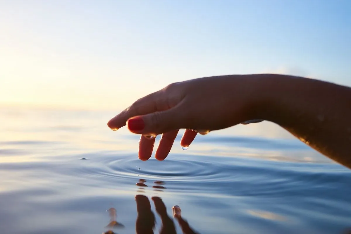 Mani… in acqua